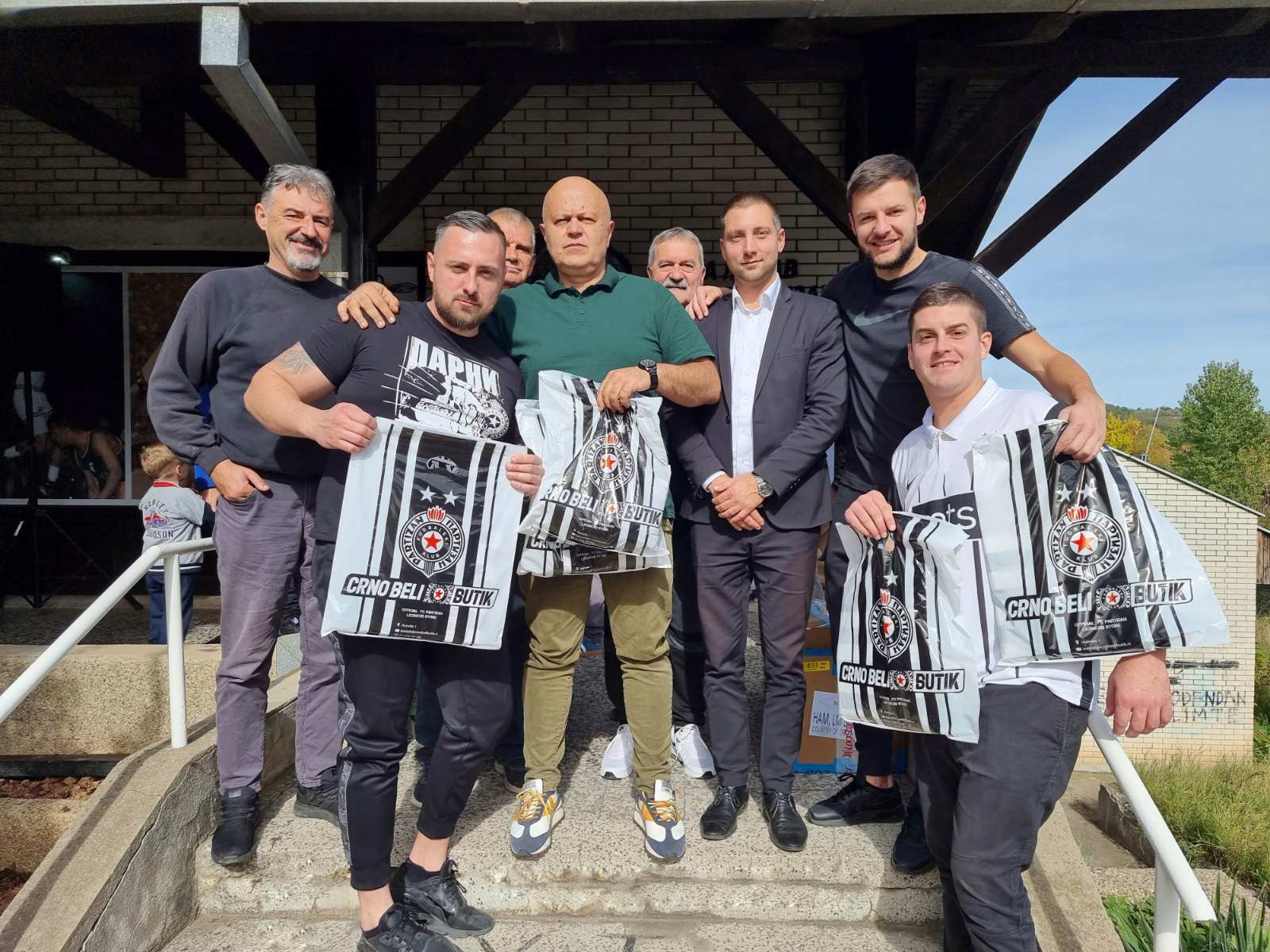 Donaciјa za Klub naviјača Partizana iz Svrljiga