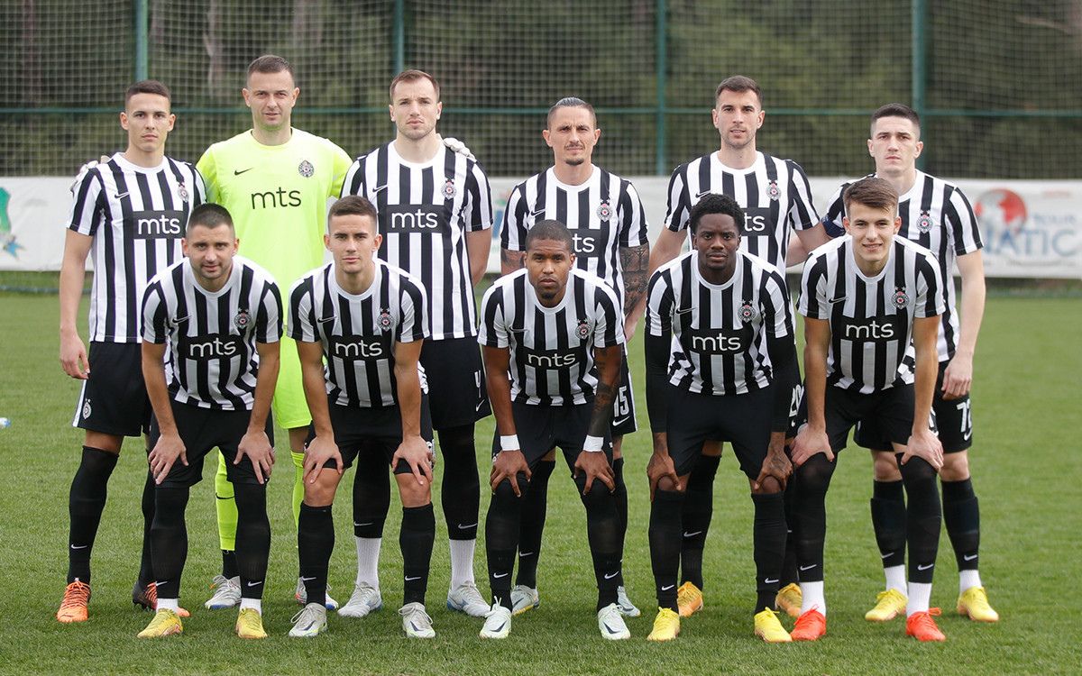 Партизан – Университатеа 1:1 (1:0)