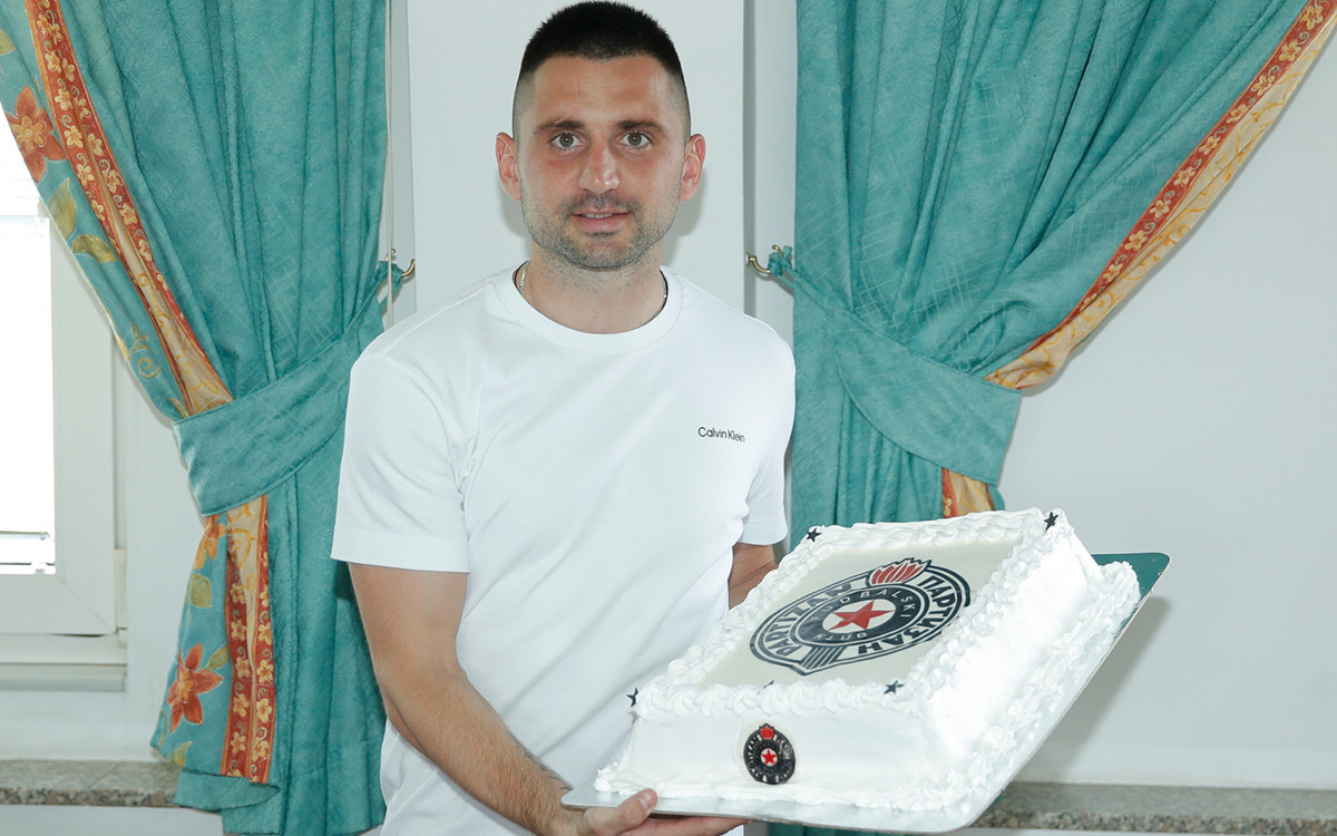 Жиле, срећан 29. рођендан!