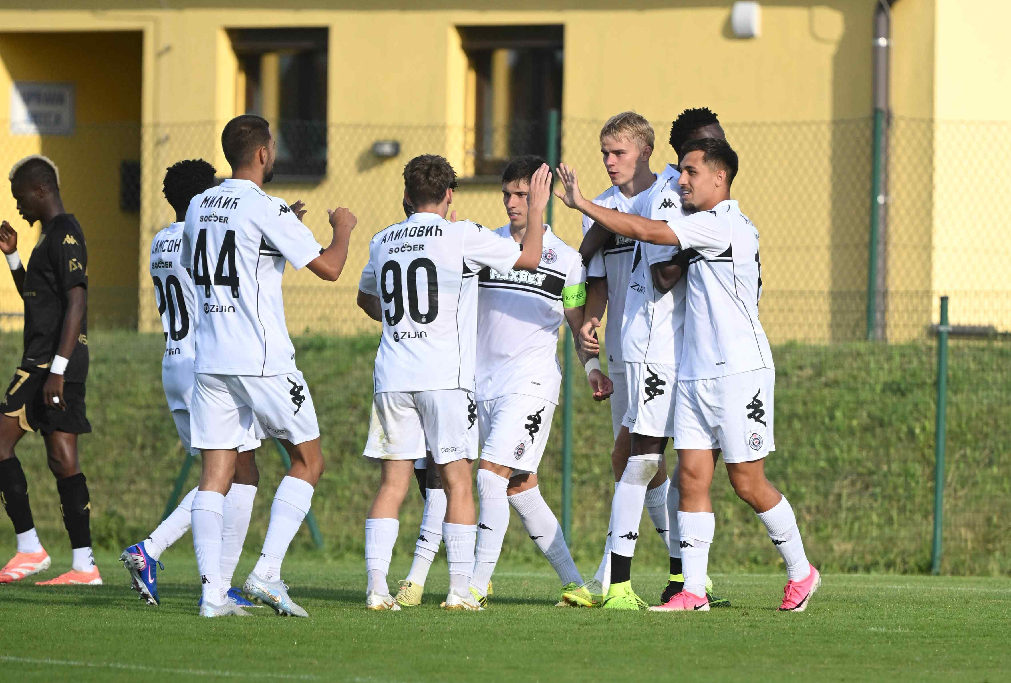 Partizan – Nefči 1:0 (0:0)