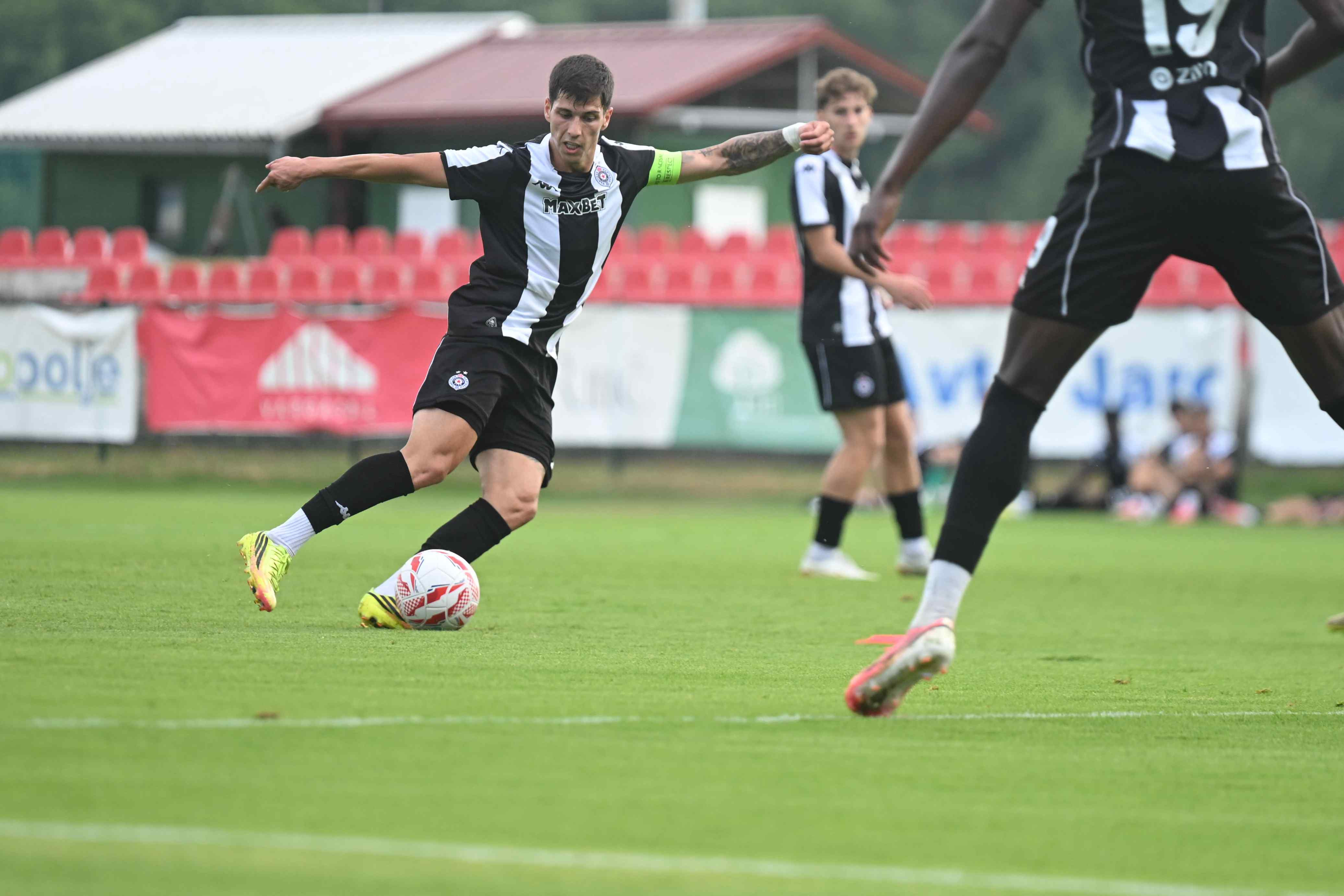 Partizan – Lokomotiva 2:2 (0:1)