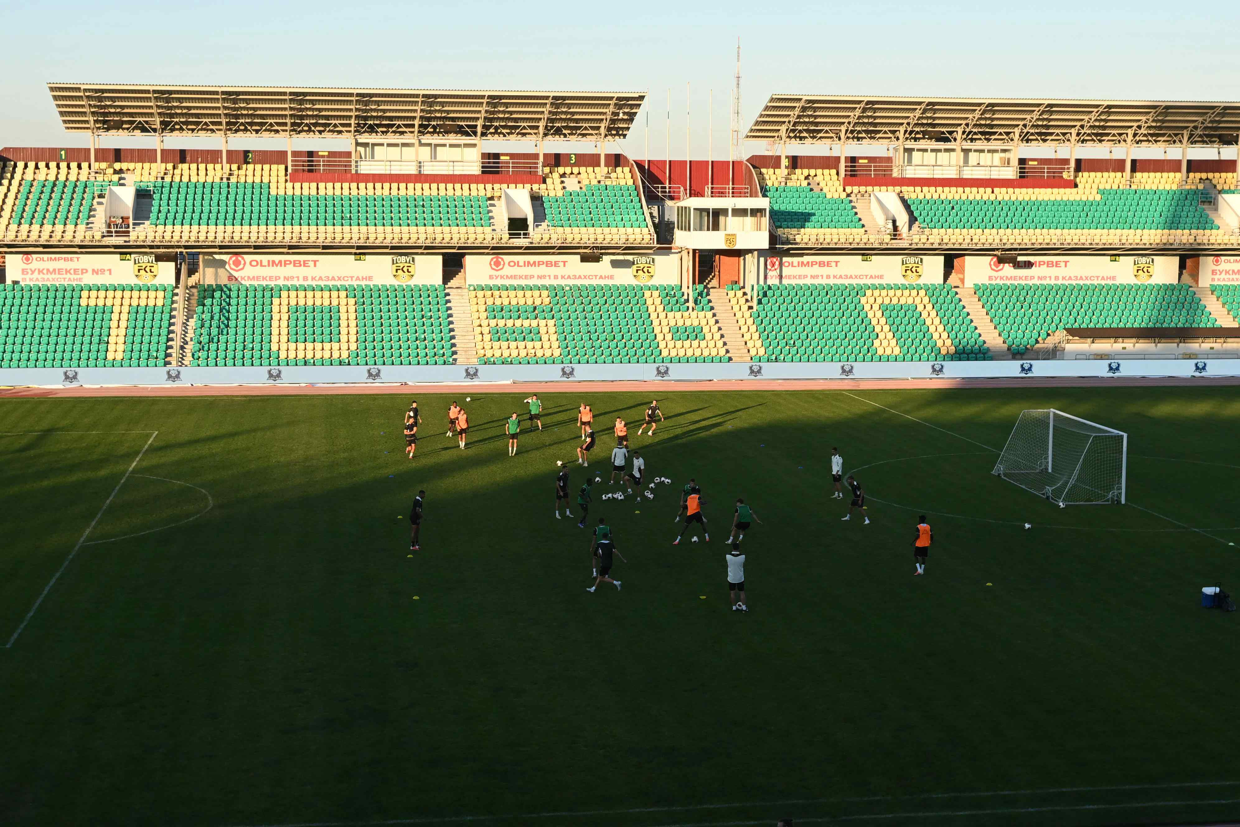 Crno-beli spremni za Tobol