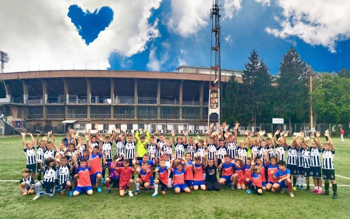 Мало фудбала, много дружења и заједничка порука –  видимо се на Дечијој трибини