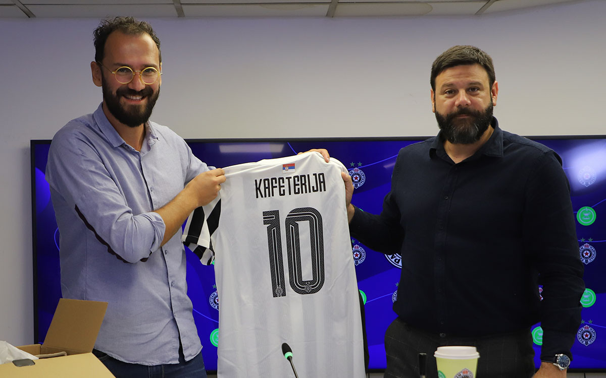 Za јoš јaču energiјu, FK Partizan i Kafeteriјa