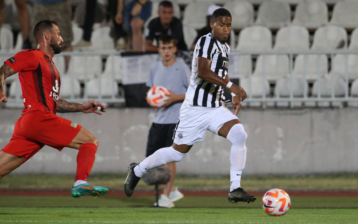 Gol posvećuјem timu!