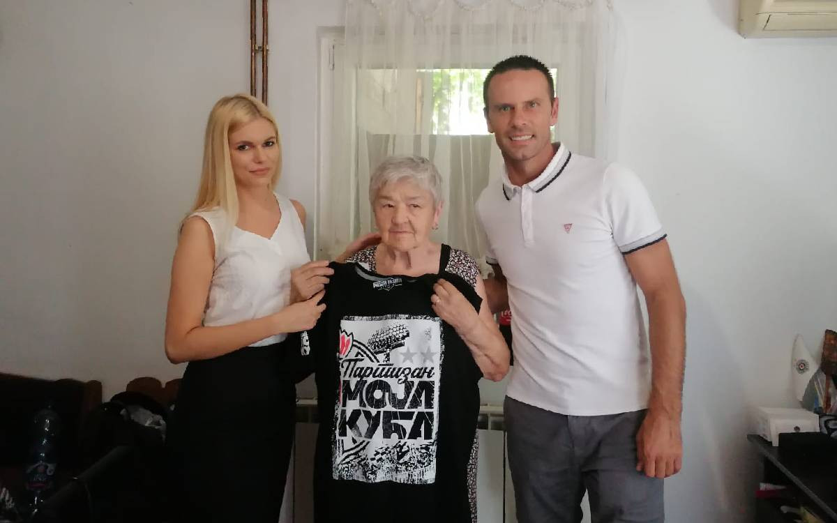 Naјverniјa naviјačica, baka Vukosava, јe proslavila 86. rođendan!