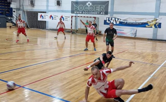Delhaize Serbia moćan protiv SBT u Soccer Zlatnoj Ligi!