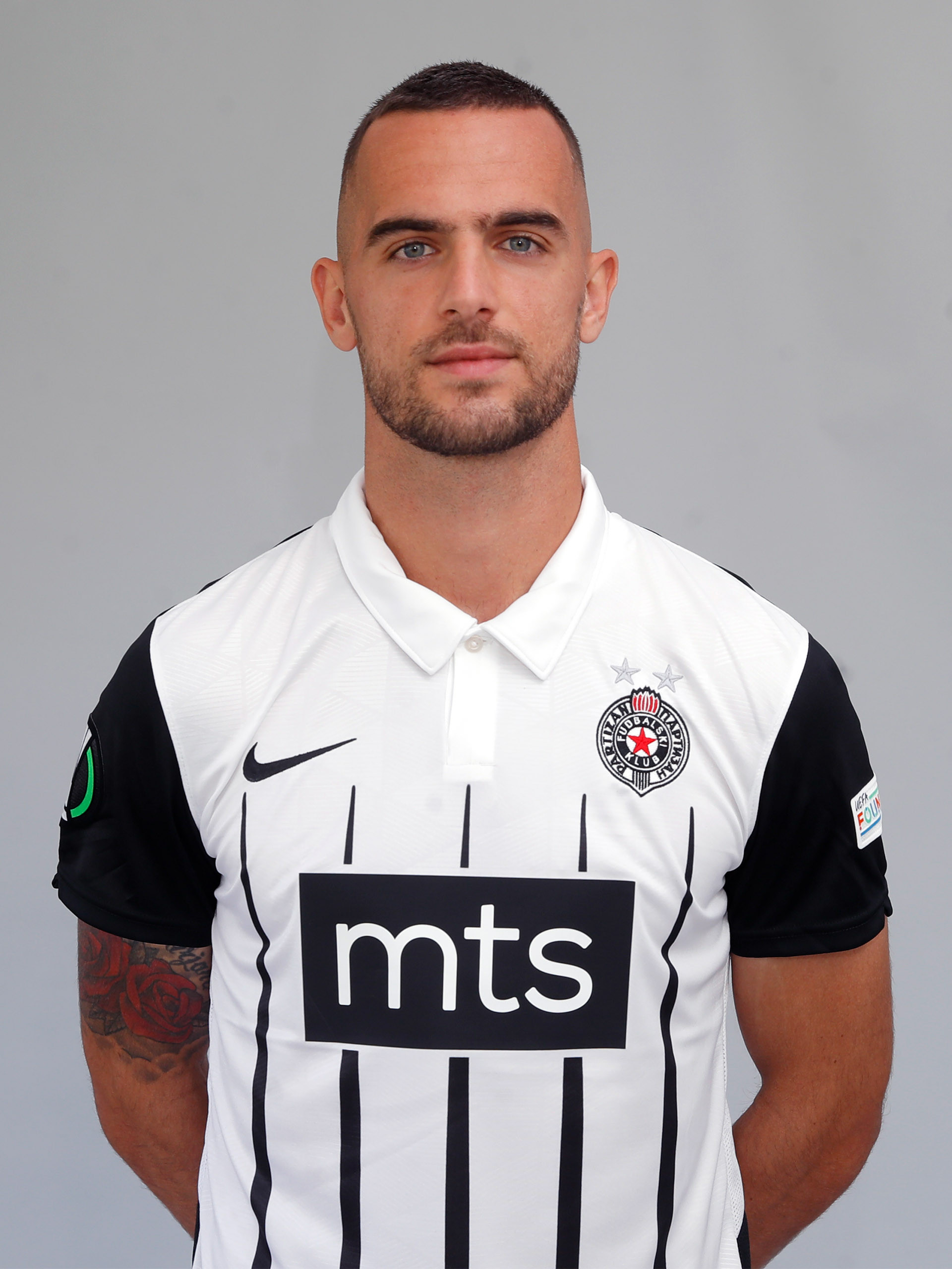 8 Filip Holender