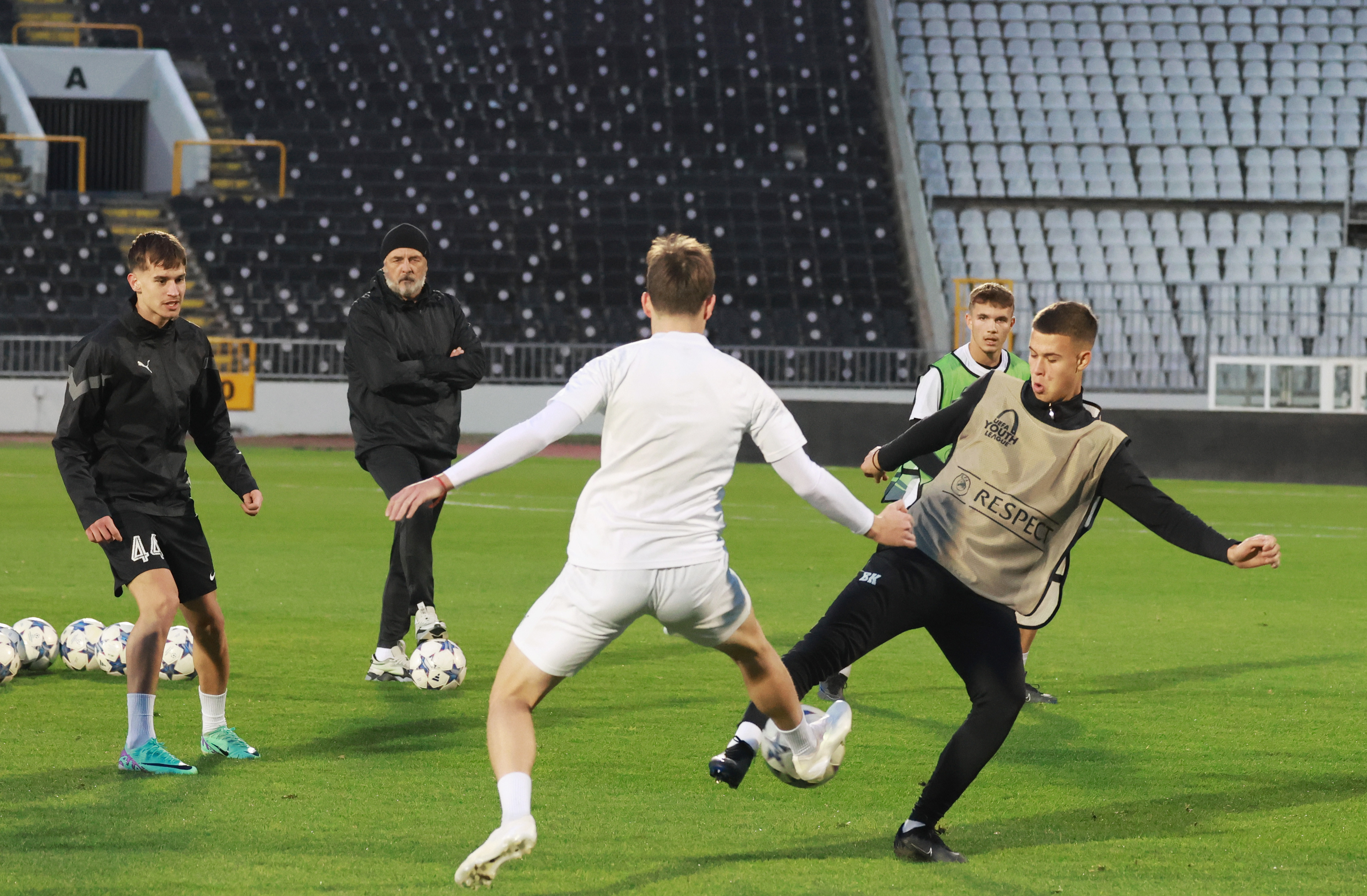 Trening omladinaca pred revanš meč UEFA Lige Mladih FK Partizan - FK Šerif - foto izveštaj - Miroslav Todorović