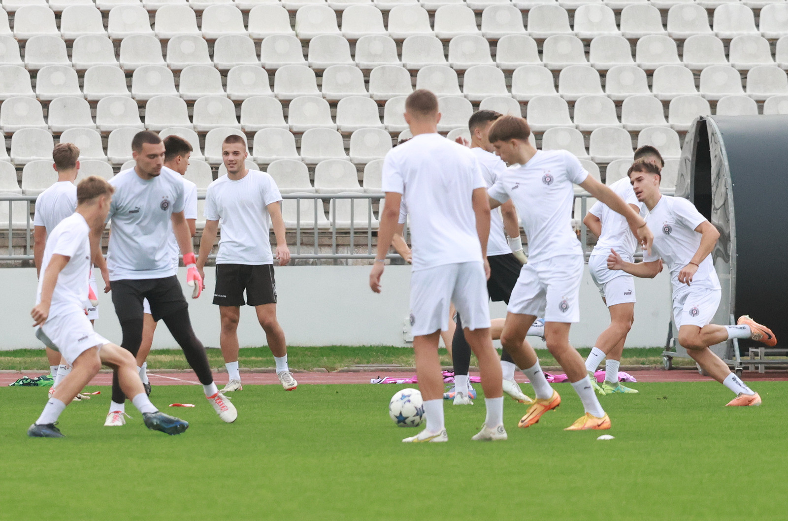 Trening pred Ligu mladih