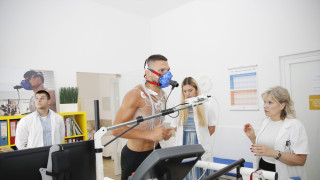 Fudbaleri Partizana na pregledima u Laboratoriјi za medicinu sporta i terapiјu vežbanjem – foto izveštaј