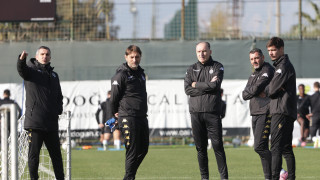 Opening training session and set-piece work, Damir Čakar joins the coaching staff